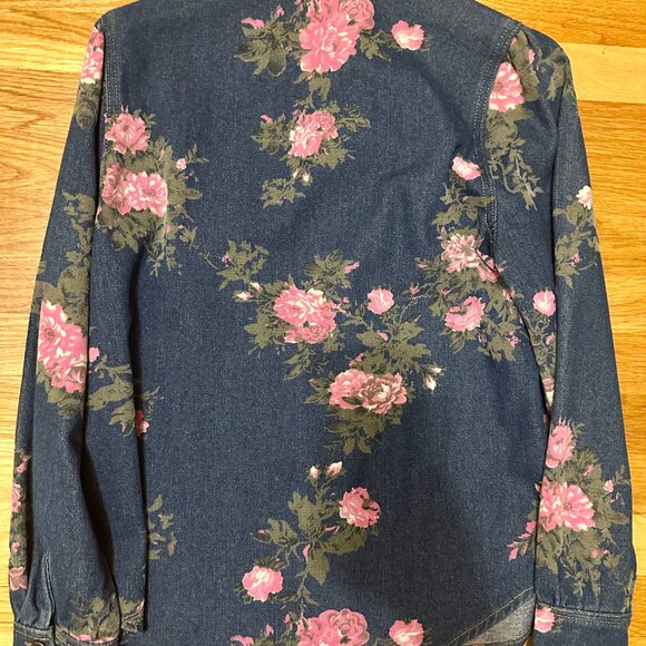 Heritage Denim Rose Print Western Shirt - Picture 10 of 12